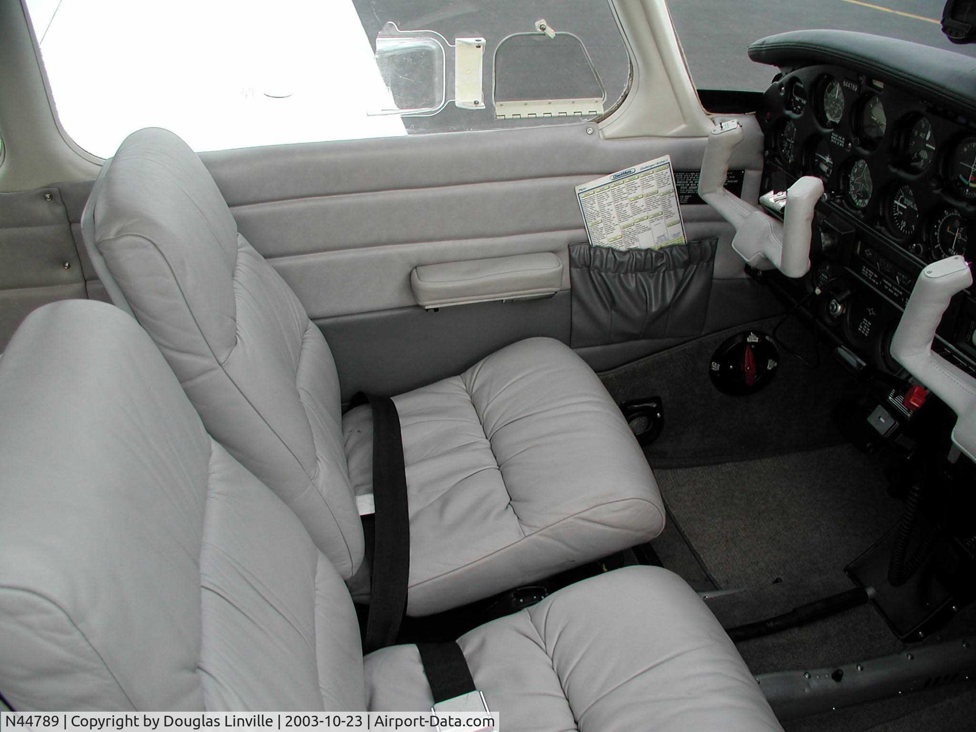 N44789, 1974 Piper PA-28-180 C/N 28-7505011, new interior
