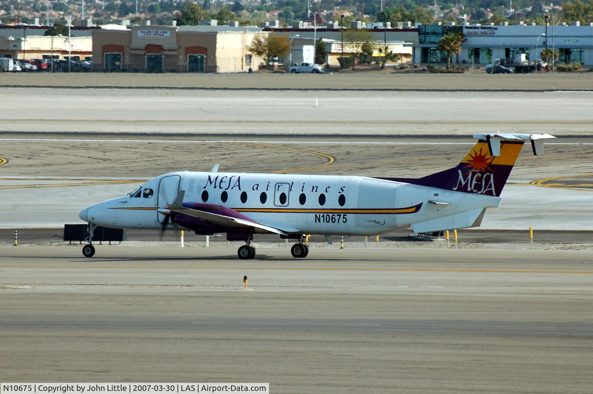 N10675, 1996 Raytheon Aircraft Company 1900D C/N UE-229, Taxi to active at McCarran