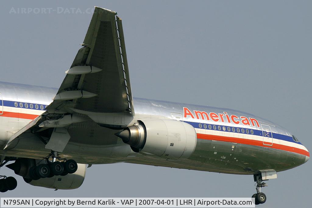 N795AN, 2000 Boeing 777-223 C/N 30257, American Airlines Boeing 777