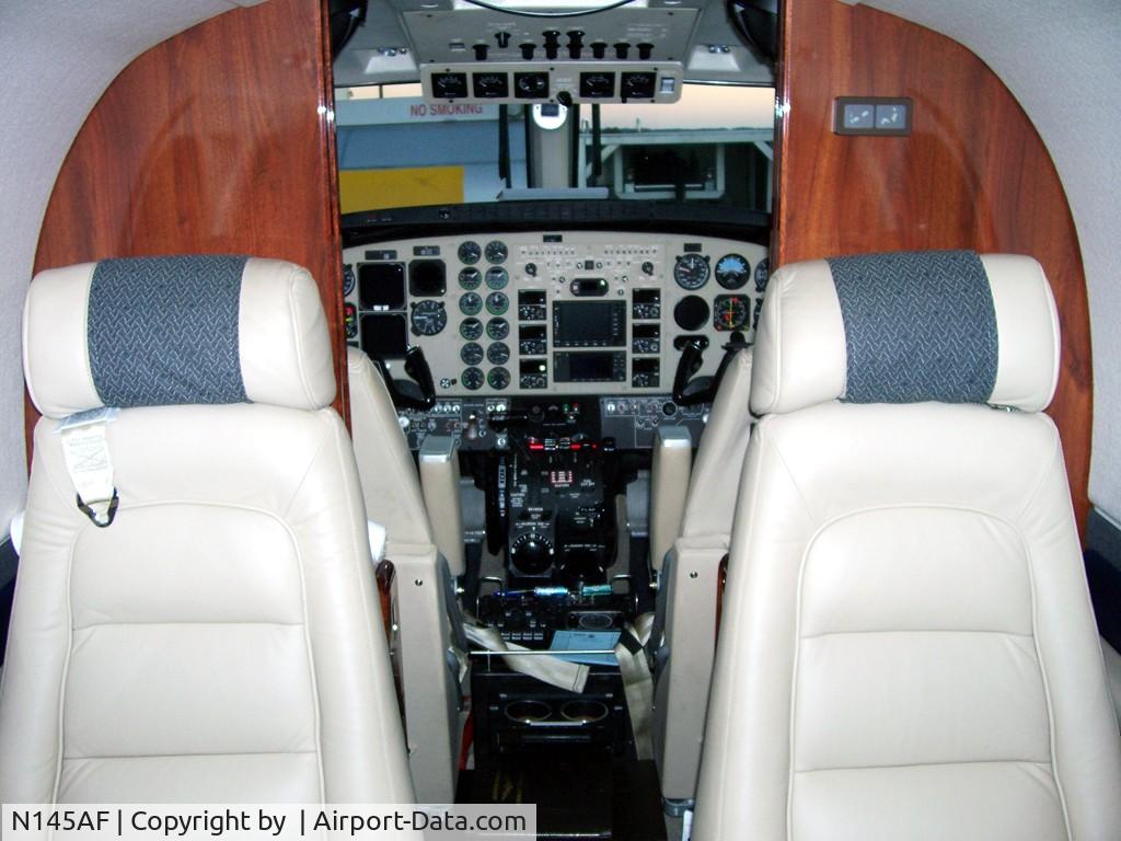 N145AF, Raytheon Aircraft Company C90A C/N LJ-1721, King Air 90 at GMU