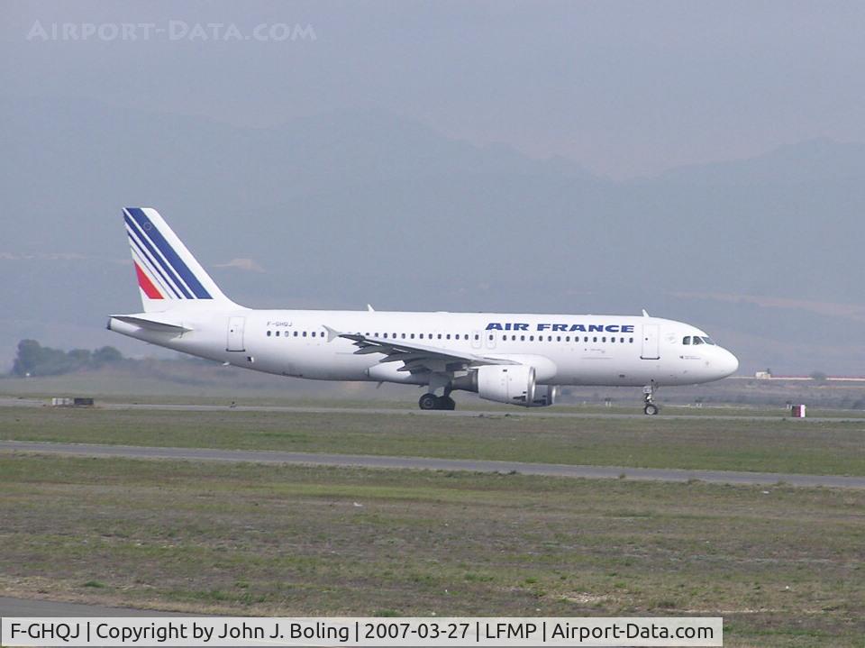 F-GHQJ, 1991 Airbus A320-211 C/N 0214, Air France A-320 taxi in at Perpignan, France