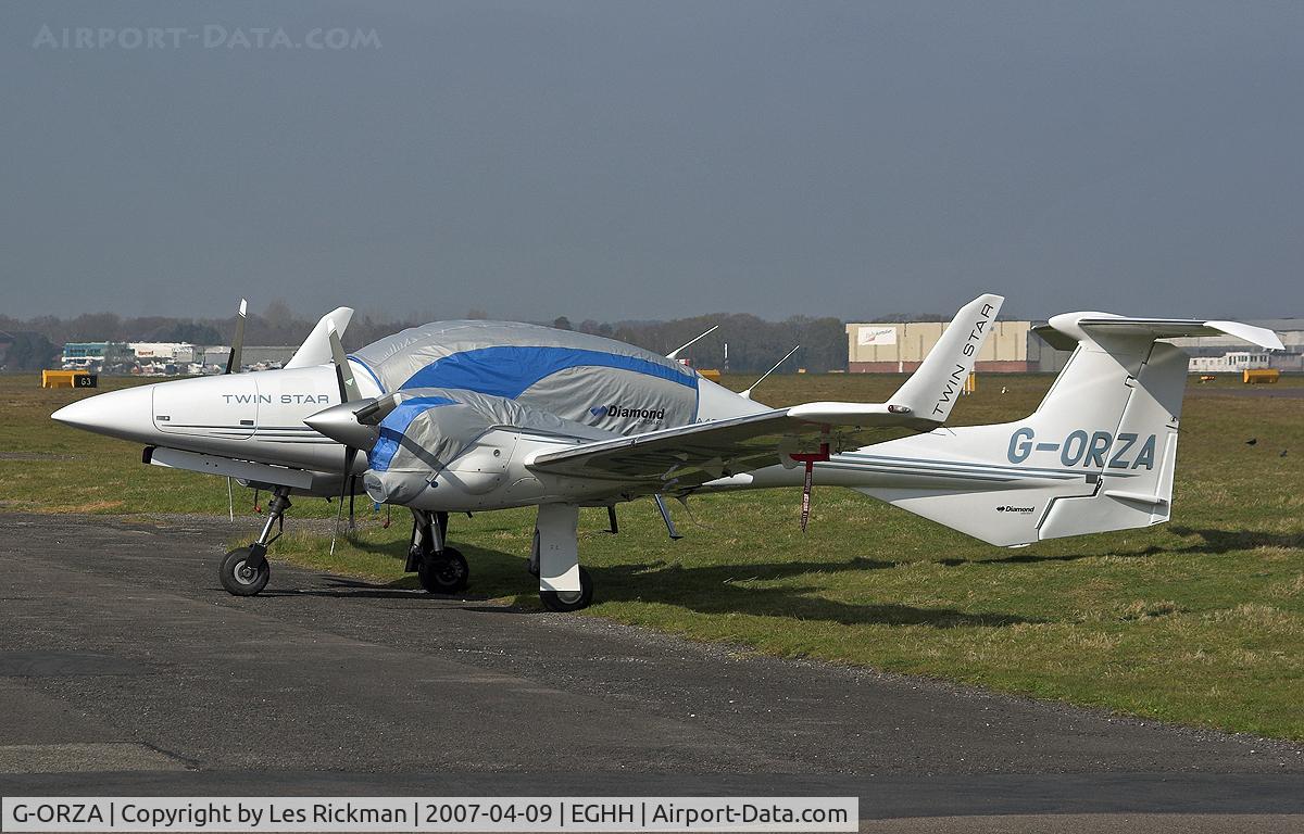 G-ORZA, 2005 Diamond DA-42 Twin Star C/N 42.062, Twin Star