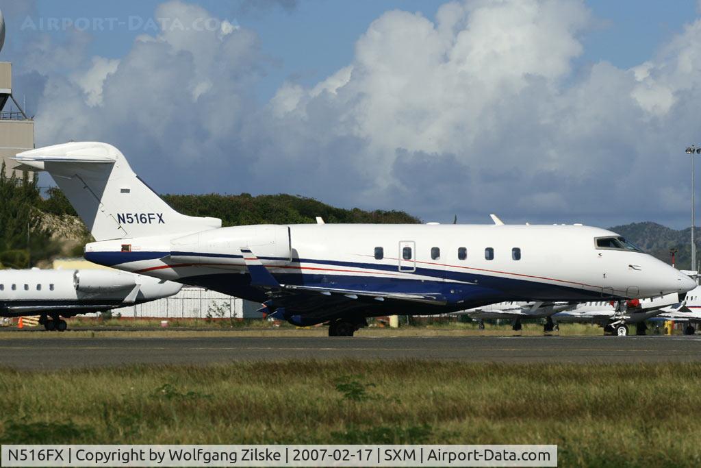 N516FX, 2004 Bombardier Challenger 300 (BD-100-1A10) C/N 20036, visitor
