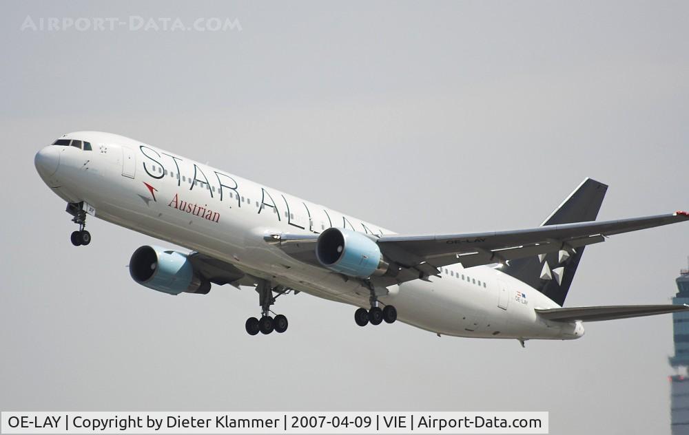 OE-LAY, 1998 Boeing 767-3Z9/ER C/N 29867, Austrian B 767 color StarAlliance climbing out of RWY 29