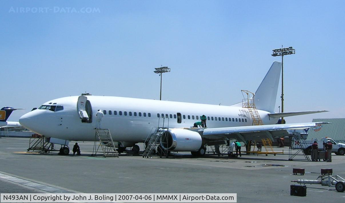 N493AN, 1989 Boeing 737-33A C/N 24093, Boeing 737-33A, MSN 24093, former reg PP-VOR. Final prep for test flight following 