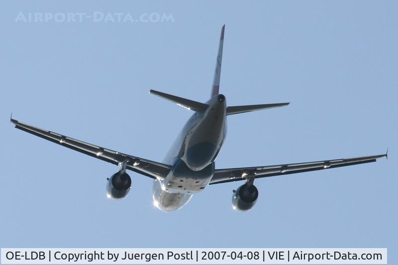 OE-LDB, 2004 Airbus A319-112 C/N 2174, Airbus A319-112