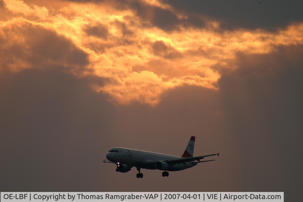 OE-LBF, 2001 Airbus A321-211 C/N 1458, Austrian Airlines Airbus A321