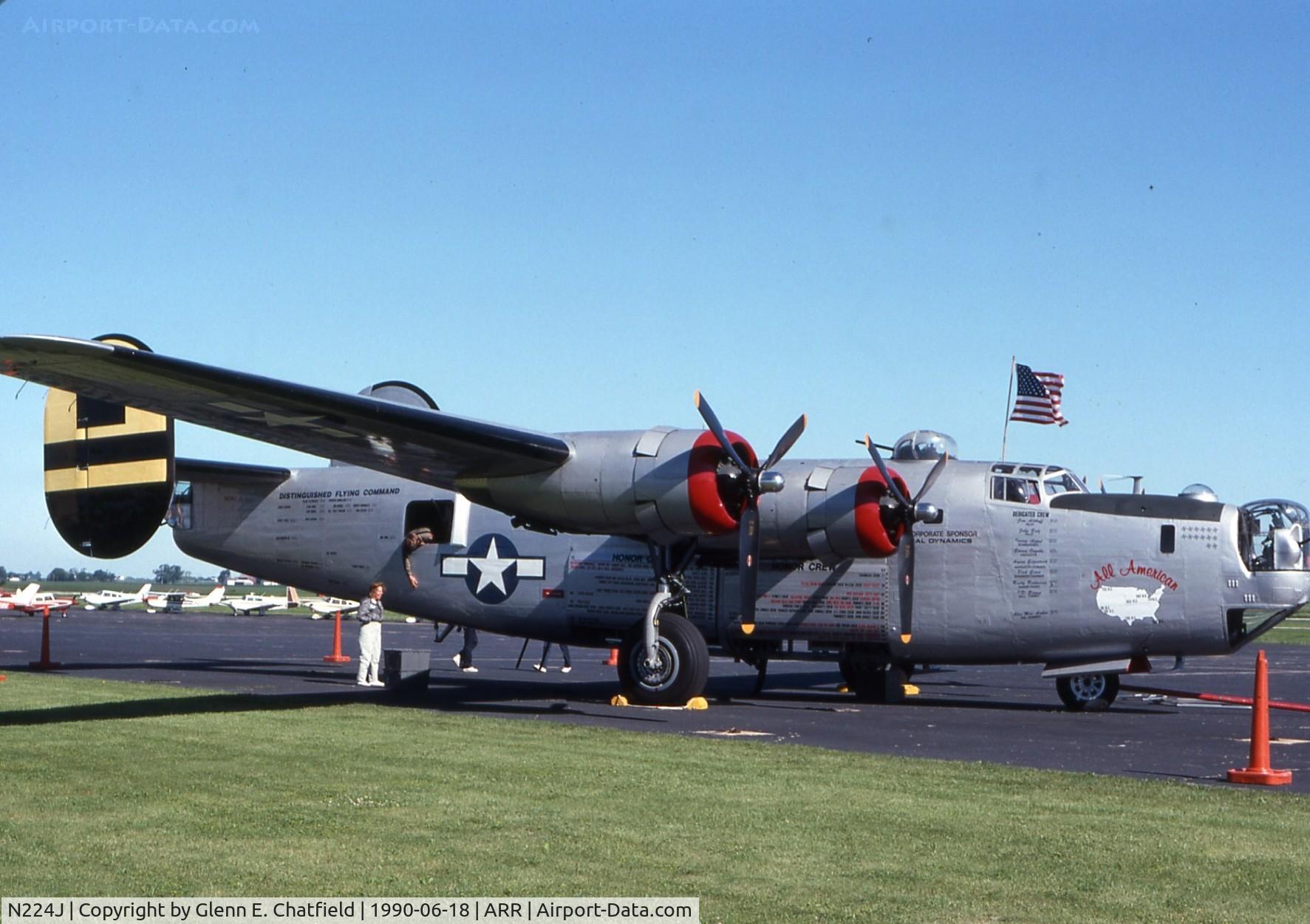 N224J, 1944 Consolidated B-24J-85-CF Liberator C/N 1347 (44-44052), Just arrived