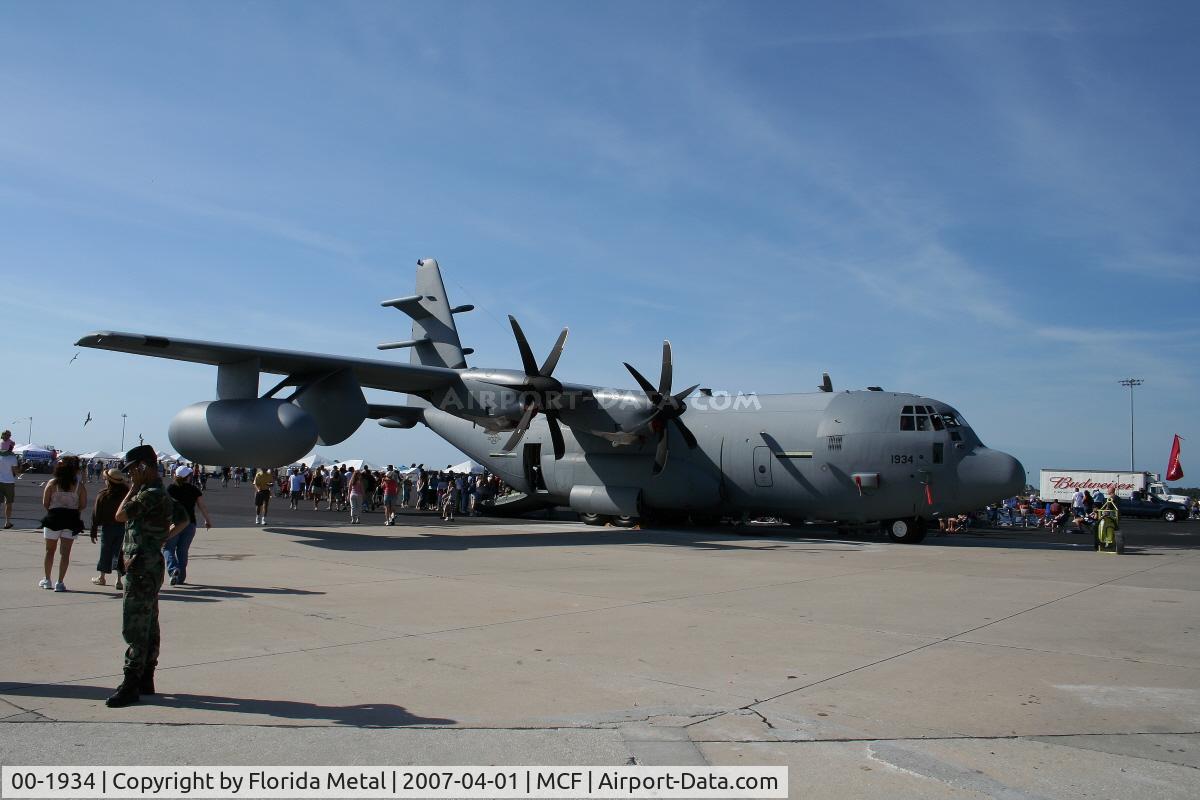 00-1934, 2000 Lockheed Martin EC-130J Commando Solo III C/N 382-5522, EC-130