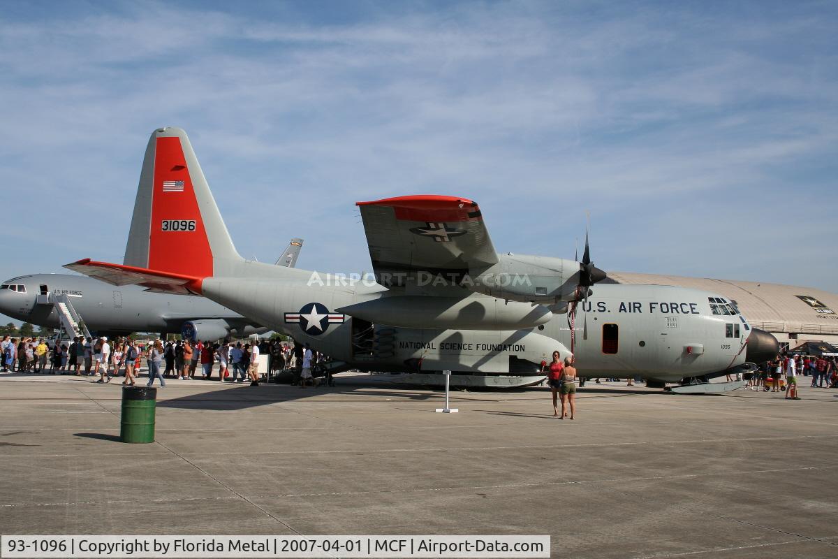 93-1096, 1993 Lockheed LC-130H Hercules C/N 382-5410, LC-130