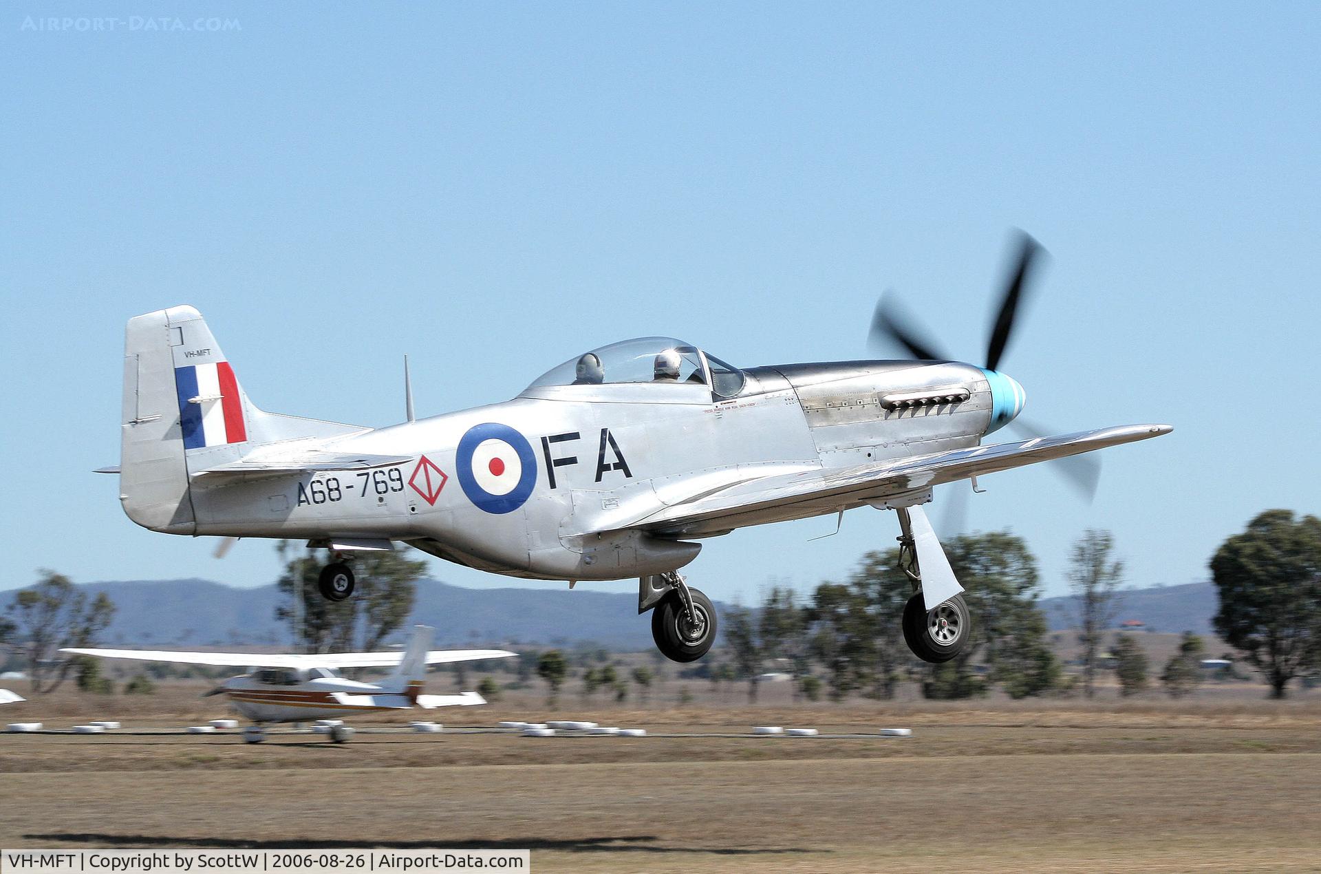 VH-MFT, 1947 Commonwealth CA-18 Mustang 21 C/N 1435, 15th annual festival of flight Watts Bridge Memorial Airfield 2007
