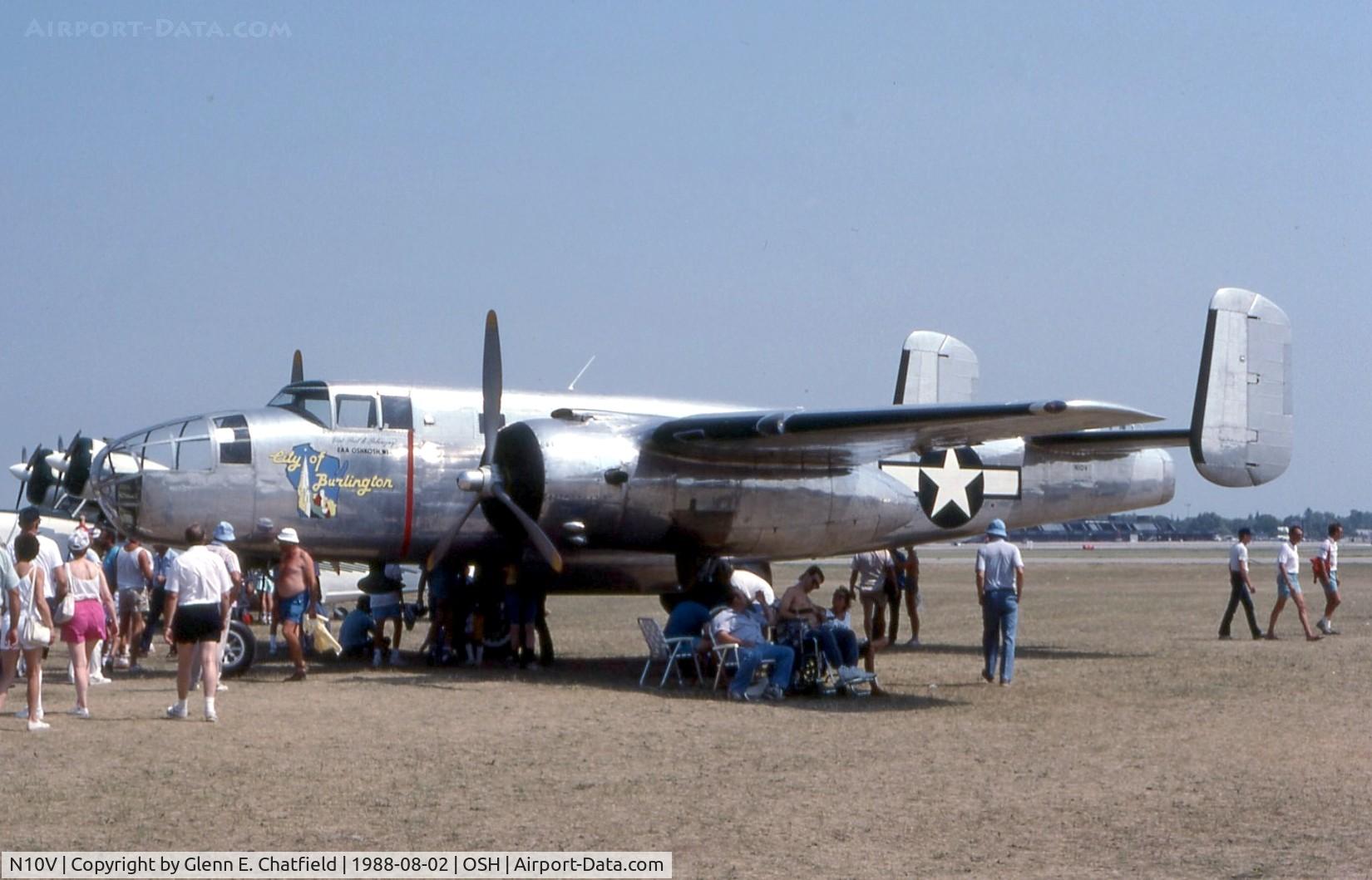 N10V, 1943 North American B-25H Mitchell C/N 98-21433, At the EAA Fly In