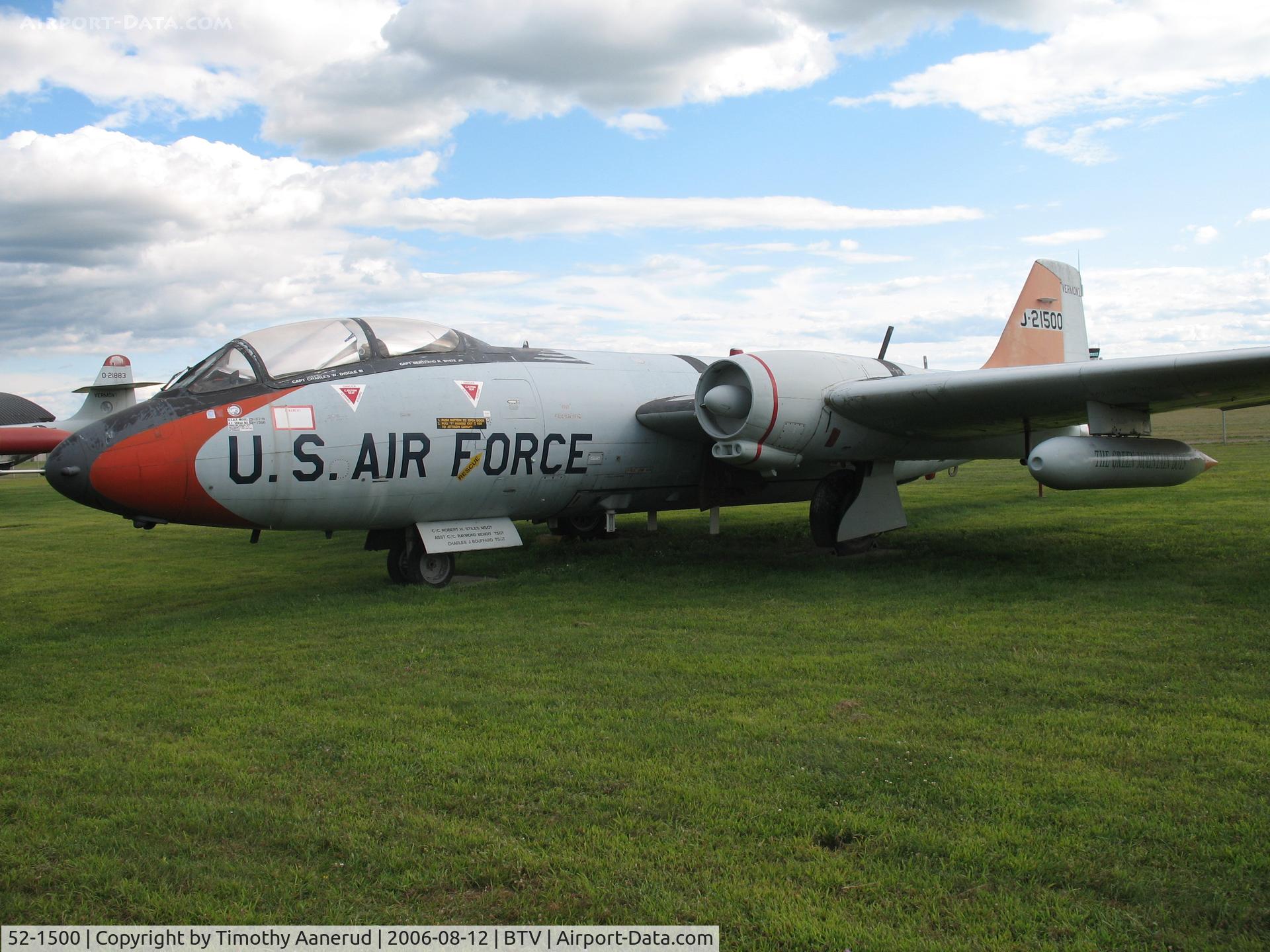 52-1500, 1952 Martin EB-57B Canberra C/N 083, Vermont ANG, Martin EB-57B (Night Intruder)