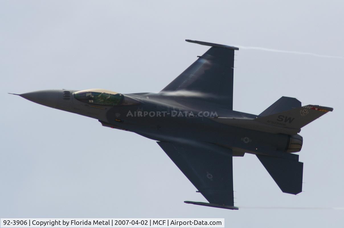 92-3906, 1992 Lockheed F-16CJ Fighting Falcon C/N CC-148, F-16