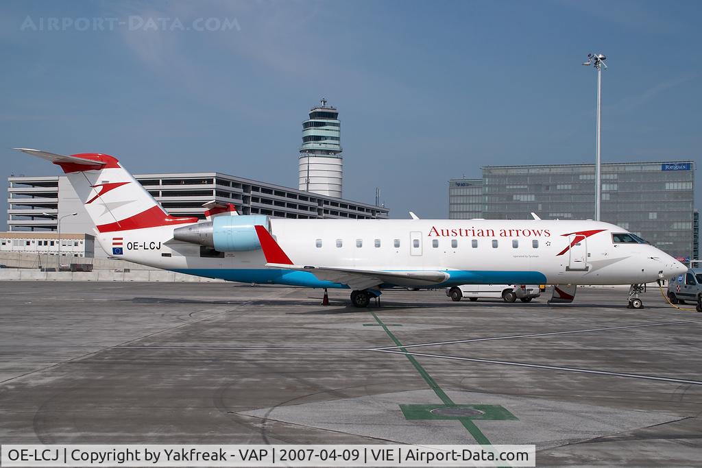 OE-LCJ, 1996 Canadair CRJ-200LR (CL-600-2B19) C/N 7142, Austrian Arrows Regionaljet