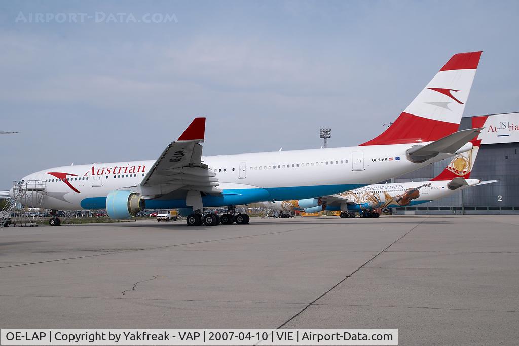 OE-LAP, 2000 Airbus A330-223 C/N 317, Austrian Airlines Airbus 330 in storage without engines