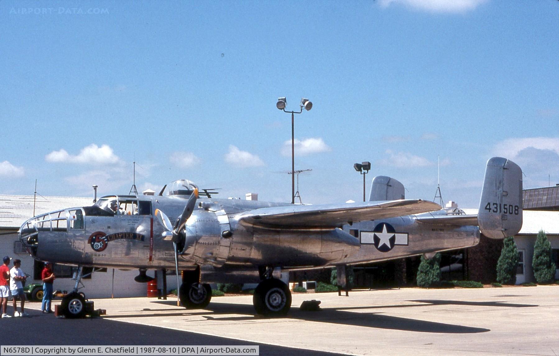 N6578D, 1944 North American B-25J Mitchell Mitchell C/N 108-34783, Passing through