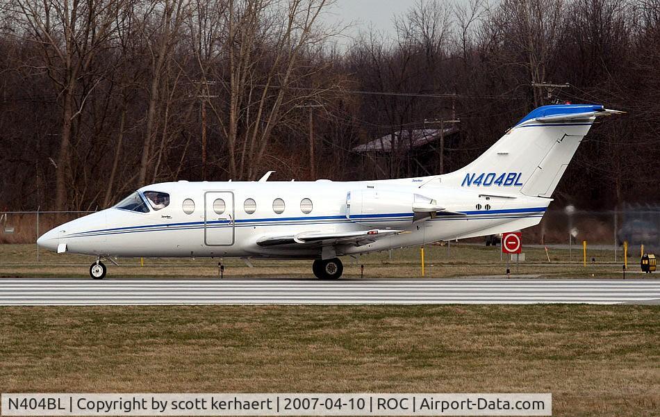 N404BL, Raytheon Aircraft Company 400A C/N RK-367, r/w4