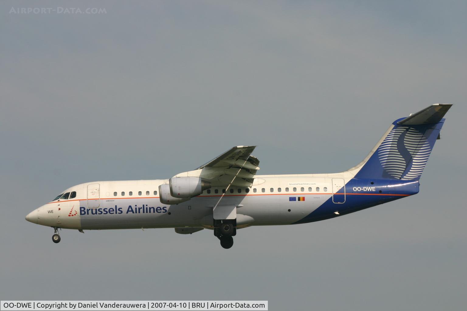 OO-DWE, 1998 British Aerospace Avro 146-RJ100 C/N E3327, part of new 
