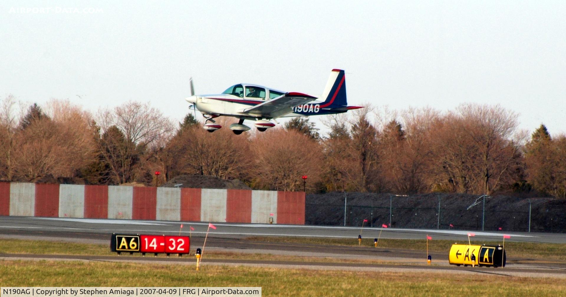 N190AG, 1990 American General AG-5B Tiger C/N 10000, AG5B on short Final