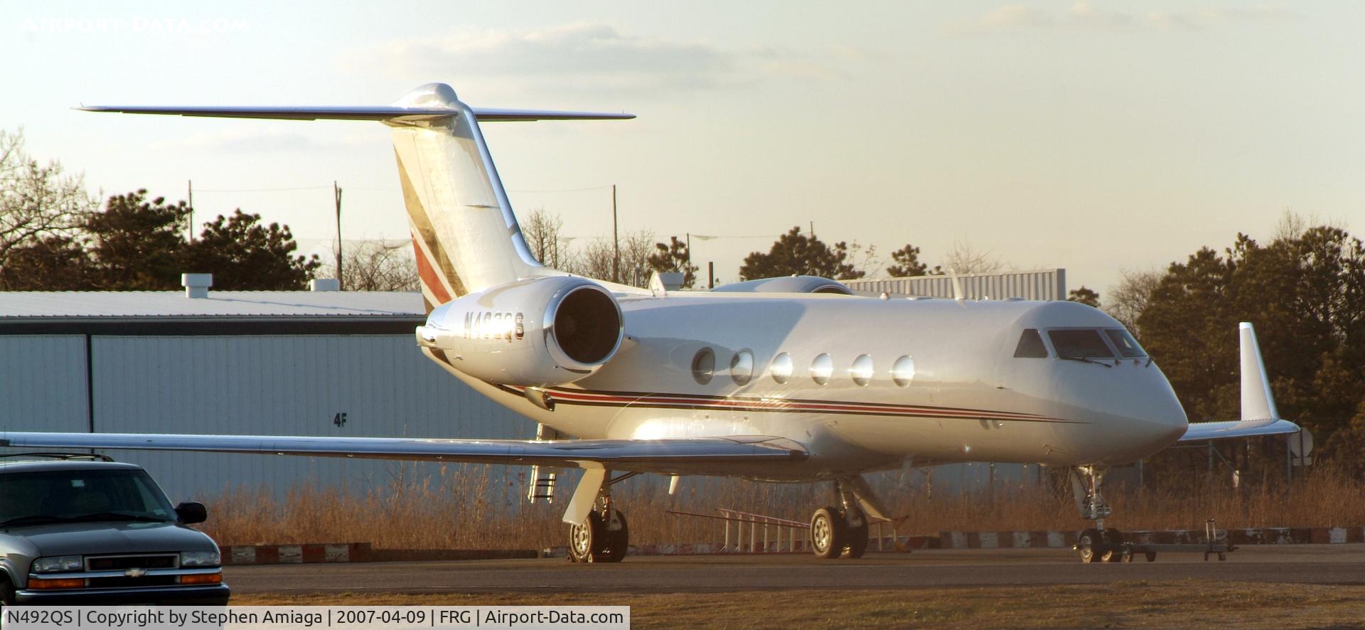 N492QS, 1999 Gulfstream Aerospace G-IV C/N 1392, G IV in the sunset