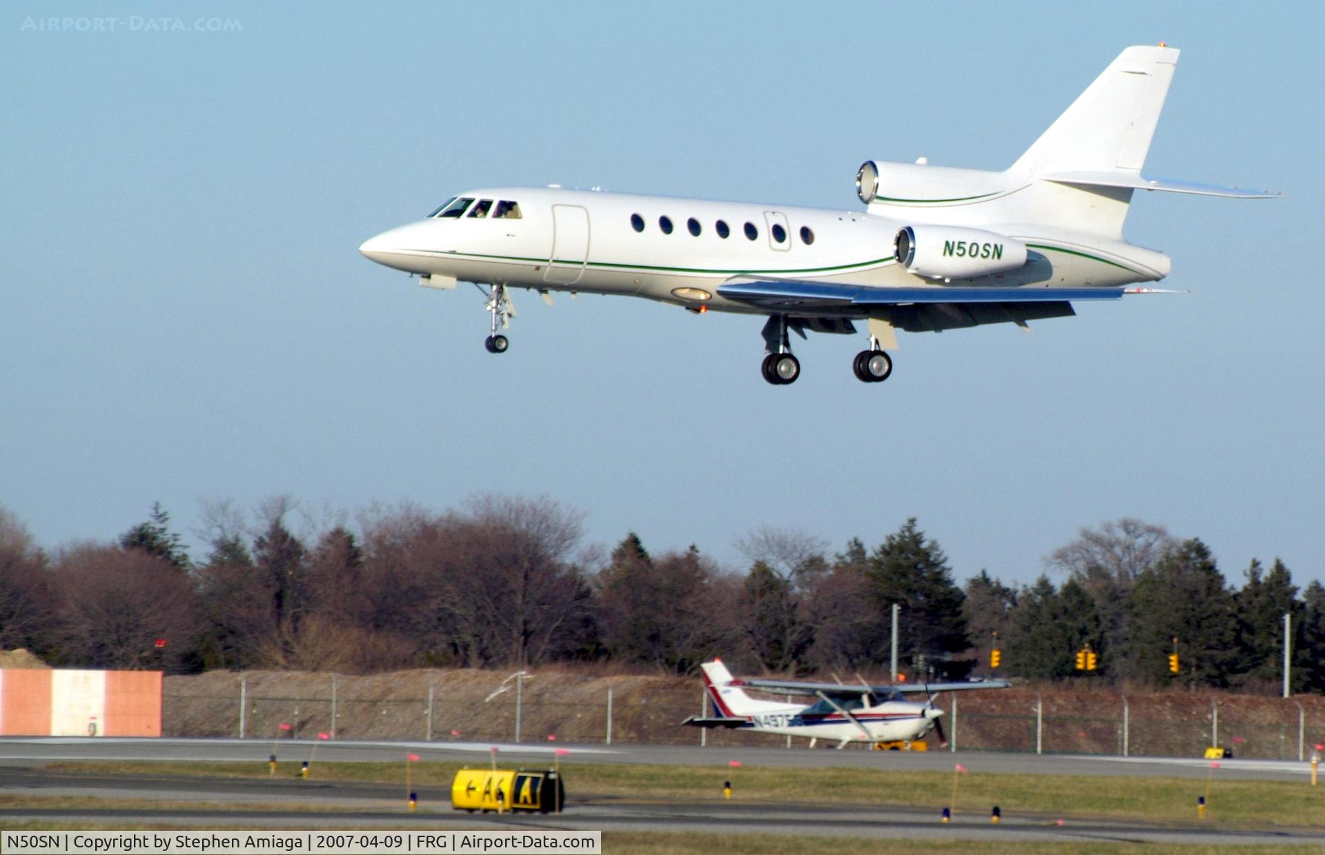 N50SN, 2000 Dassault Falcon 50 C/N 310, Falcon 50 on short final