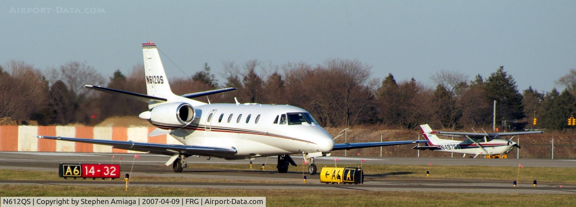 N612QS, 2002 Cessna 560XL Citation Excel C/N 560-5312, C560XL returns from position and hold - reason unknown