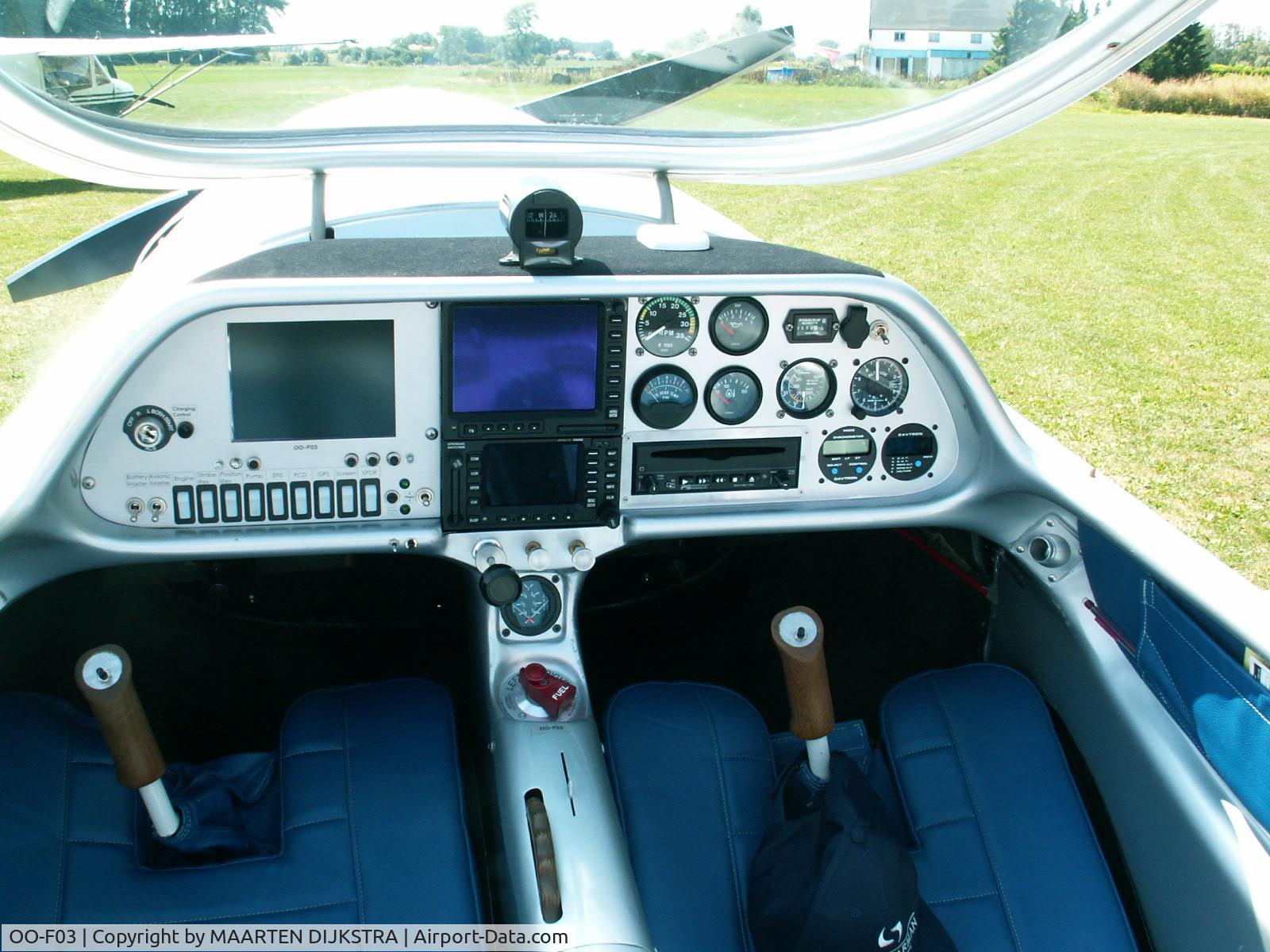 OO-F03, 2005 Impulse 100 TD C/N SN 30, EFIS EQUIPED PANEL OF OO-F03