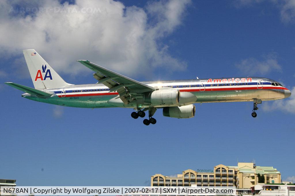 N678AN, 1998 Boeing 757-223 C/N 29428, visitor