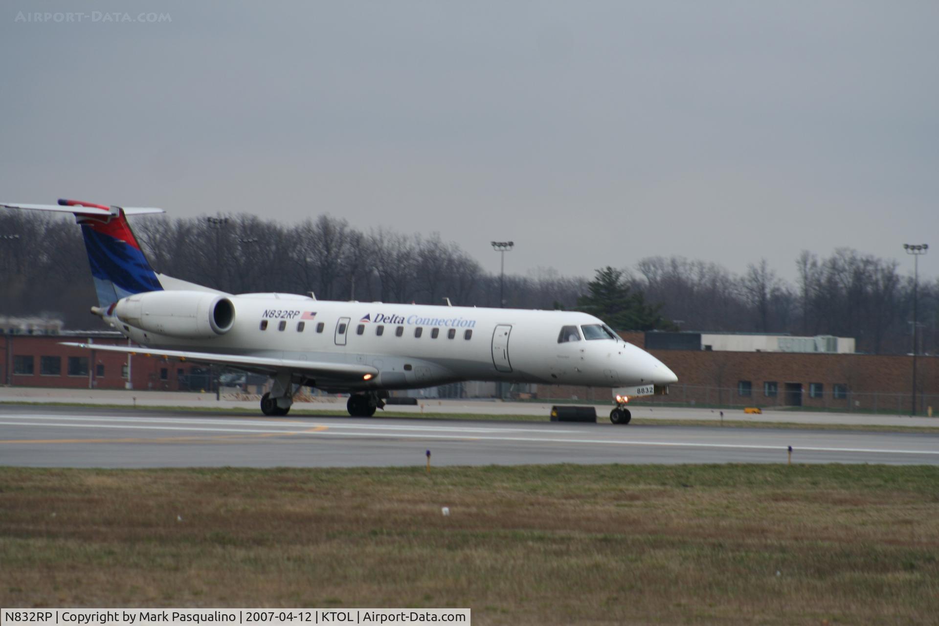 N832RP, 2002 Embraer ERJ-135LR (EMB-135LR) C/N 145676, EMB-135LR