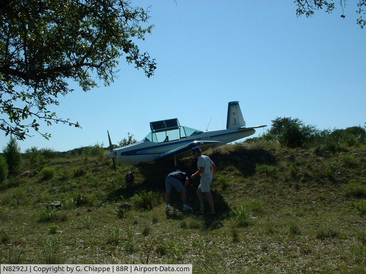 N8292J, 1979 Varga 2150A Kachina C/N VAC-138-79, Ran out of gas, Spicewood TX --