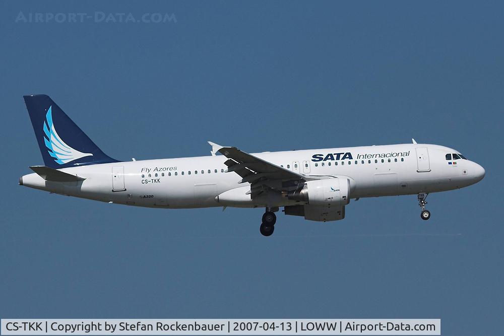 CS-TKK, 2005 Airbus A320-214 C/N 2390, SATA Internacional