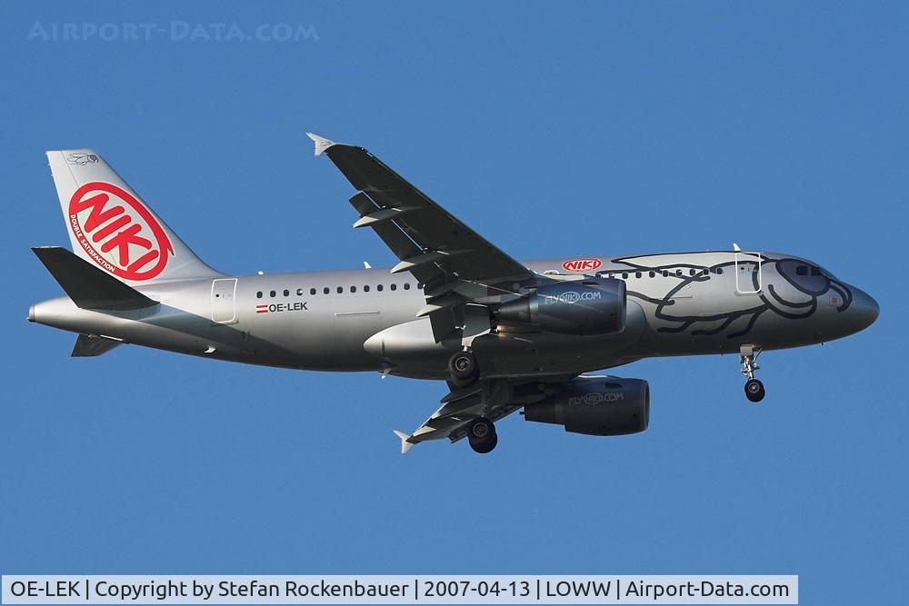 OE-LEK, 2007 Airbus A319-112 C/N 3019, First A19 in NIKI's fleet.
