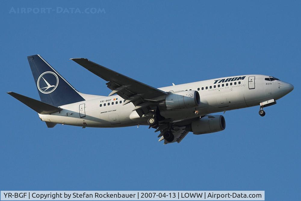 YR-BGF, 2001 Boeing 737-78J C/N 28440, Tarom 737.