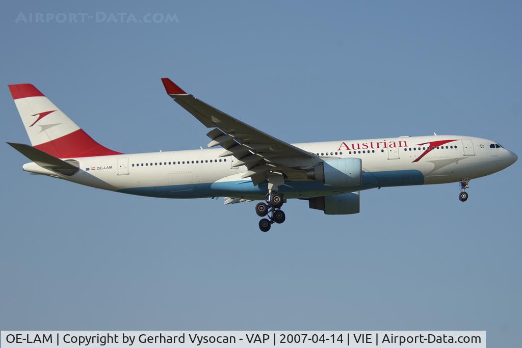 OE-LAM, 1998 Airbus A330-223 C/N 223, soon history ;-(