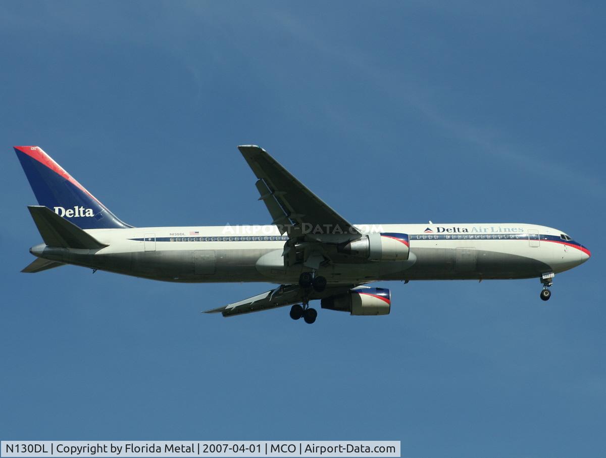 N130DL, 1988 Boeing 767-332 C/N 24080, Delta