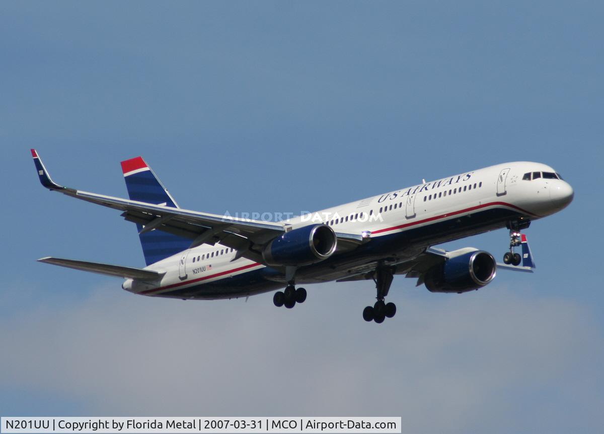 N201UU, 1995 Boeing 757-2B7 C/N 27810, US