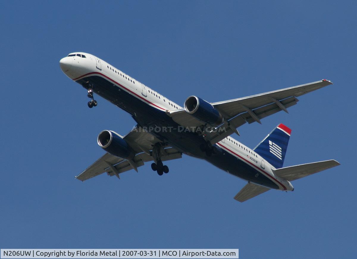 N206UW, 1995 Boeing 757-2B7 C/N 27808, US