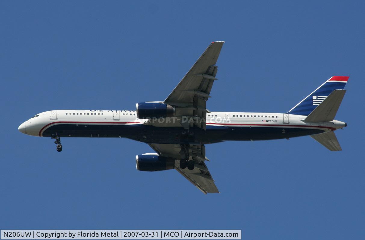 N206UW, 1995 Boeing 757-2B7 C/N 27808, US