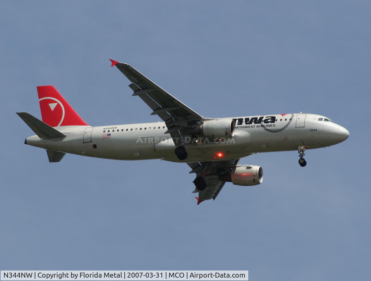 N344NW, 1993 Airbus A320-212 C/N 388, Northwest