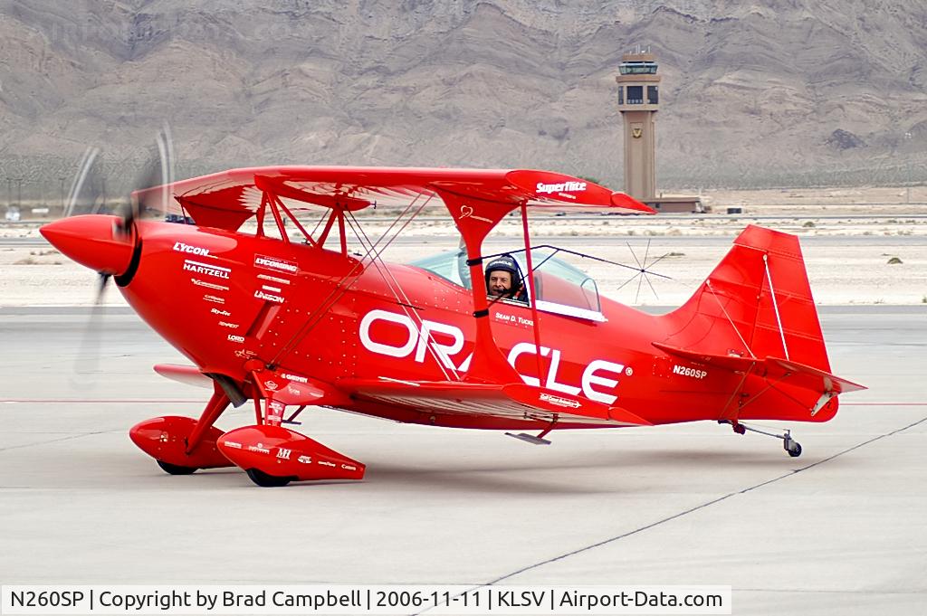N260SP, 1981 Pitts S-2S Special C/N 1114C, Pitts S2B LLC - Salinas, California / 1981 Oliver Steven R PITTS S-2S / Sean Tucker behind the stick. - Aviation Nation 2006.