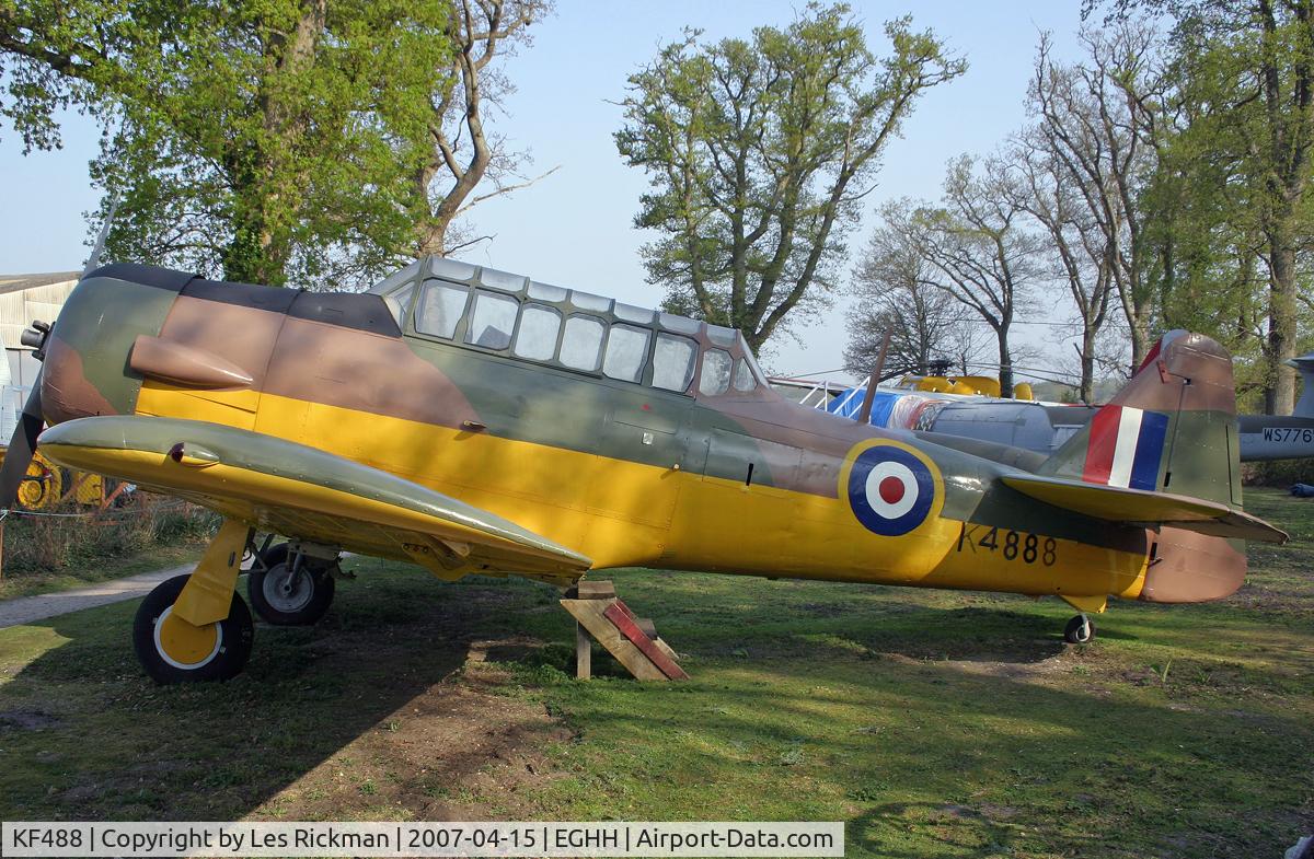 KF488, Noorduyn AT-16 Harvard IIB C/N 14A-2190, Harvard Being rebuilt
