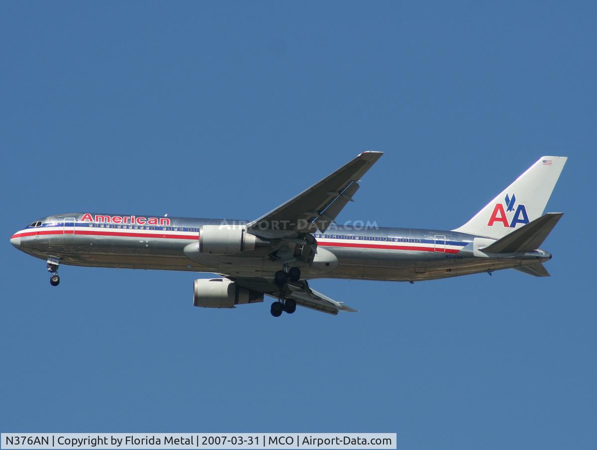 N376AN, 1992 Boeing 767-323 C/N 25445, American