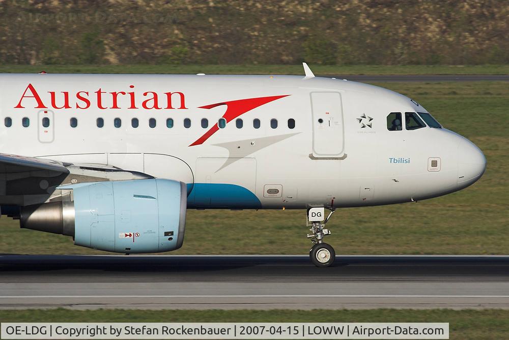 OE-LDG, 2006 Airbus A319-112 C/N 2652, Detail shot.
