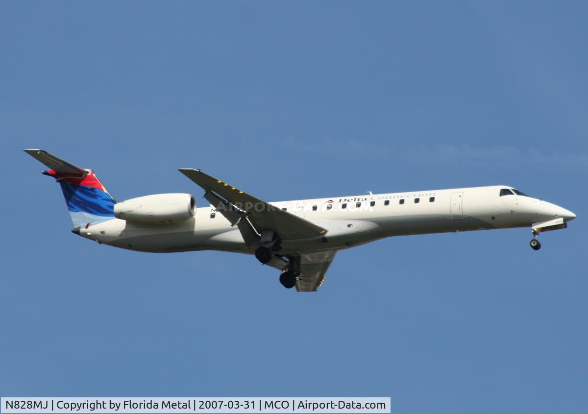 N828MJ, 2000 Embraer EMB-145LR C/N 145218, Delta Conn