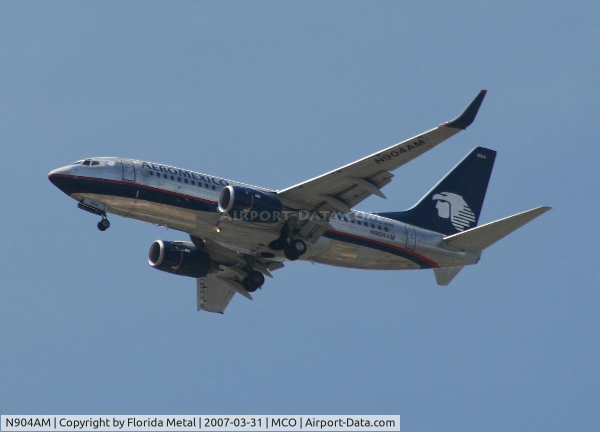 N904AM, 2004 Boeing 737-752 C/N 28262, Aeromexico