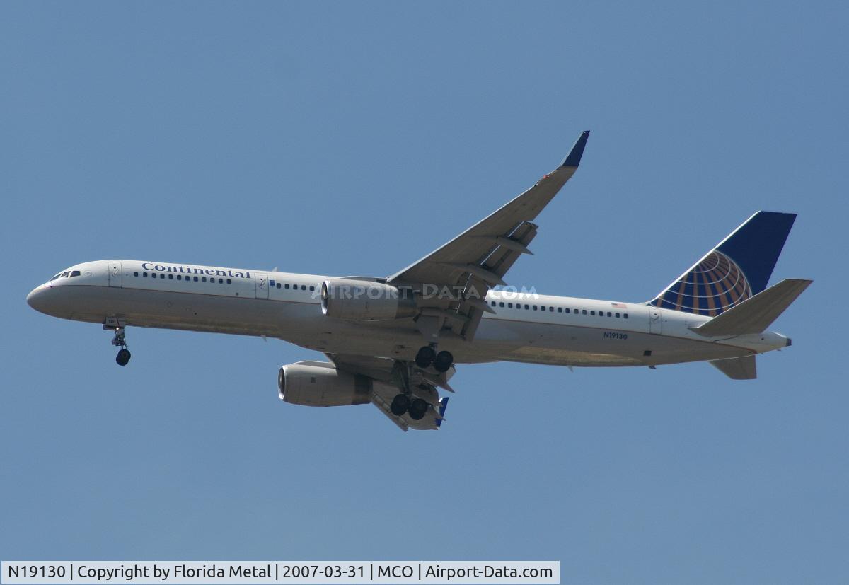 N19130, 1998 Boeing 757-224/ER C/N 28970, Continental