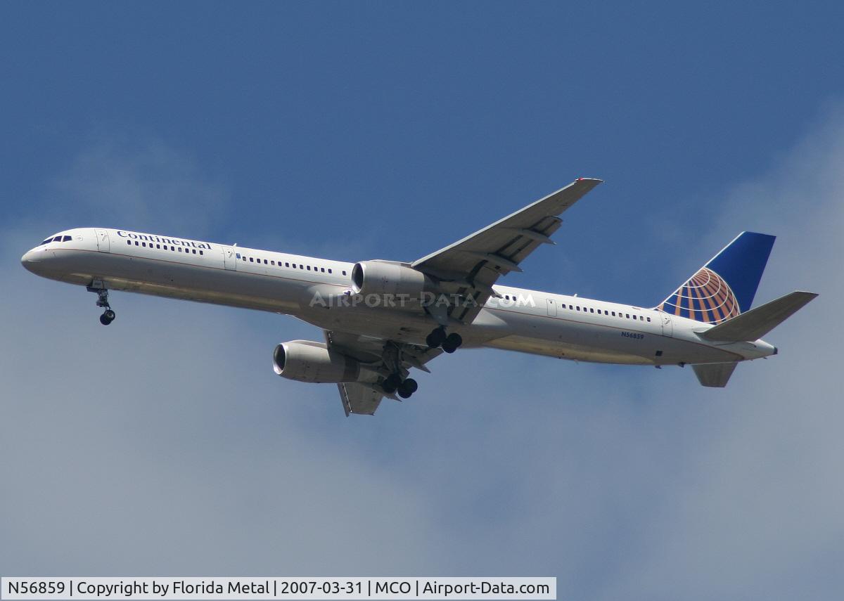 N56859, 2004 Boeing 757-324 C/N 32818, Continental