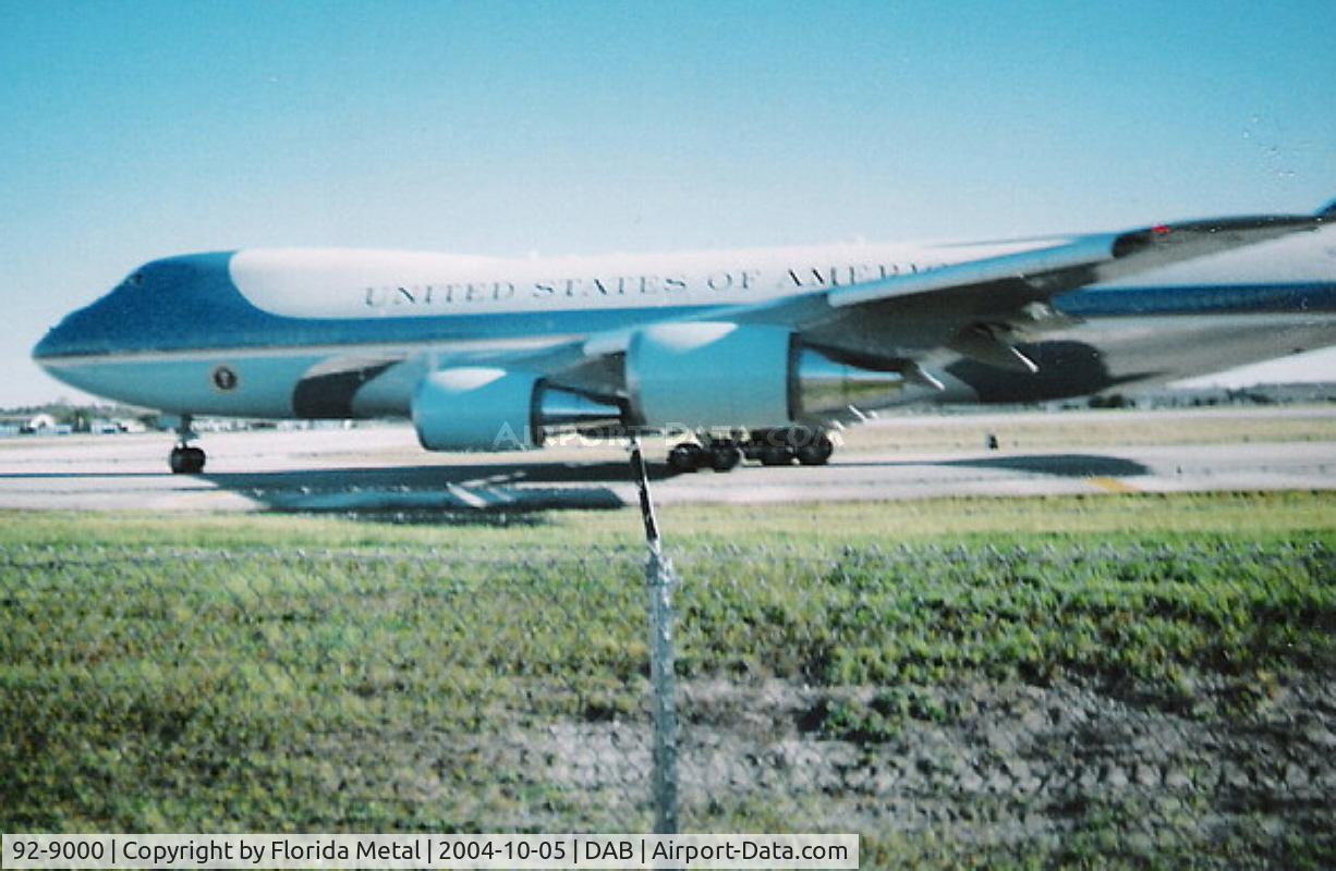92-9000, 1987 Boeing VC-25A (747-2G4B) C/N 23825, Air Force 1