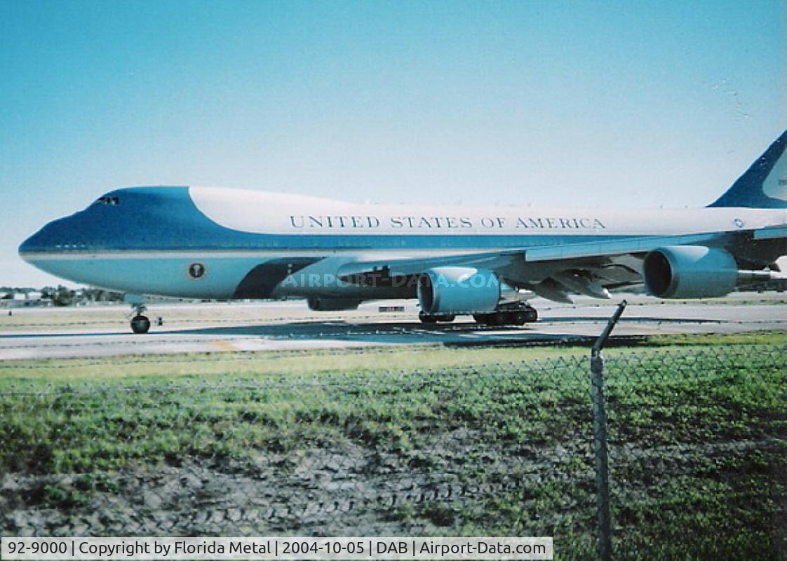 92-9000, 1987 Boeing VC-25A (747-2G4B) C/N 23825, Air Force 1